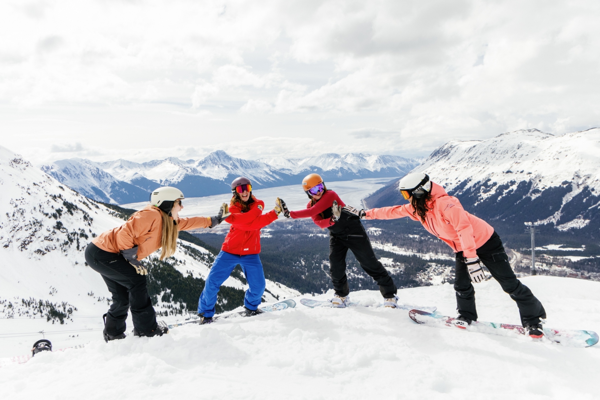 Picture of Women's Wednesday - Ski & Snowboard 